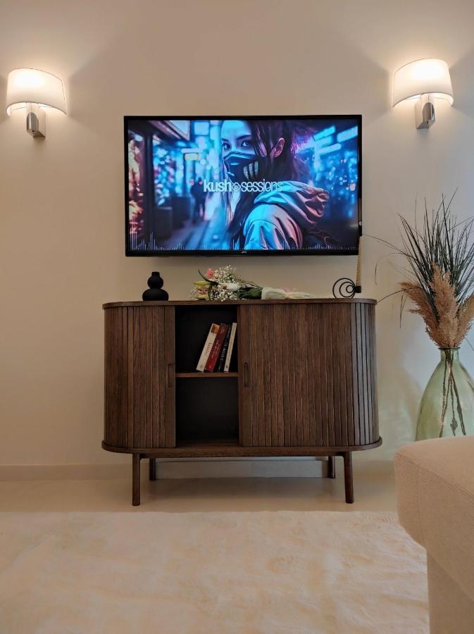 'Amaryllis Home' ,Το Σπίτι Σας Loutraki  Luaran gambar